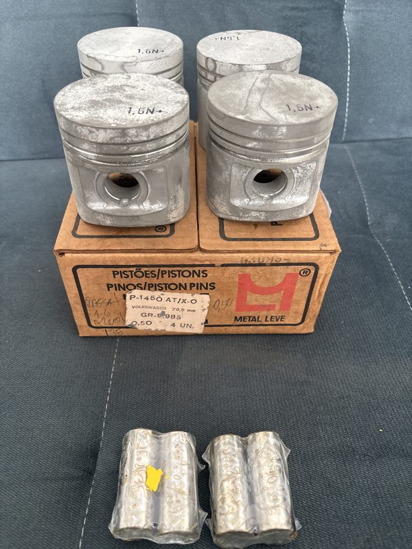 Jogo de pistão 0,50 Passat/Parati/Saveiro AP 1.6 álcool  Medida 0,50 Metal leve P1450 0,50